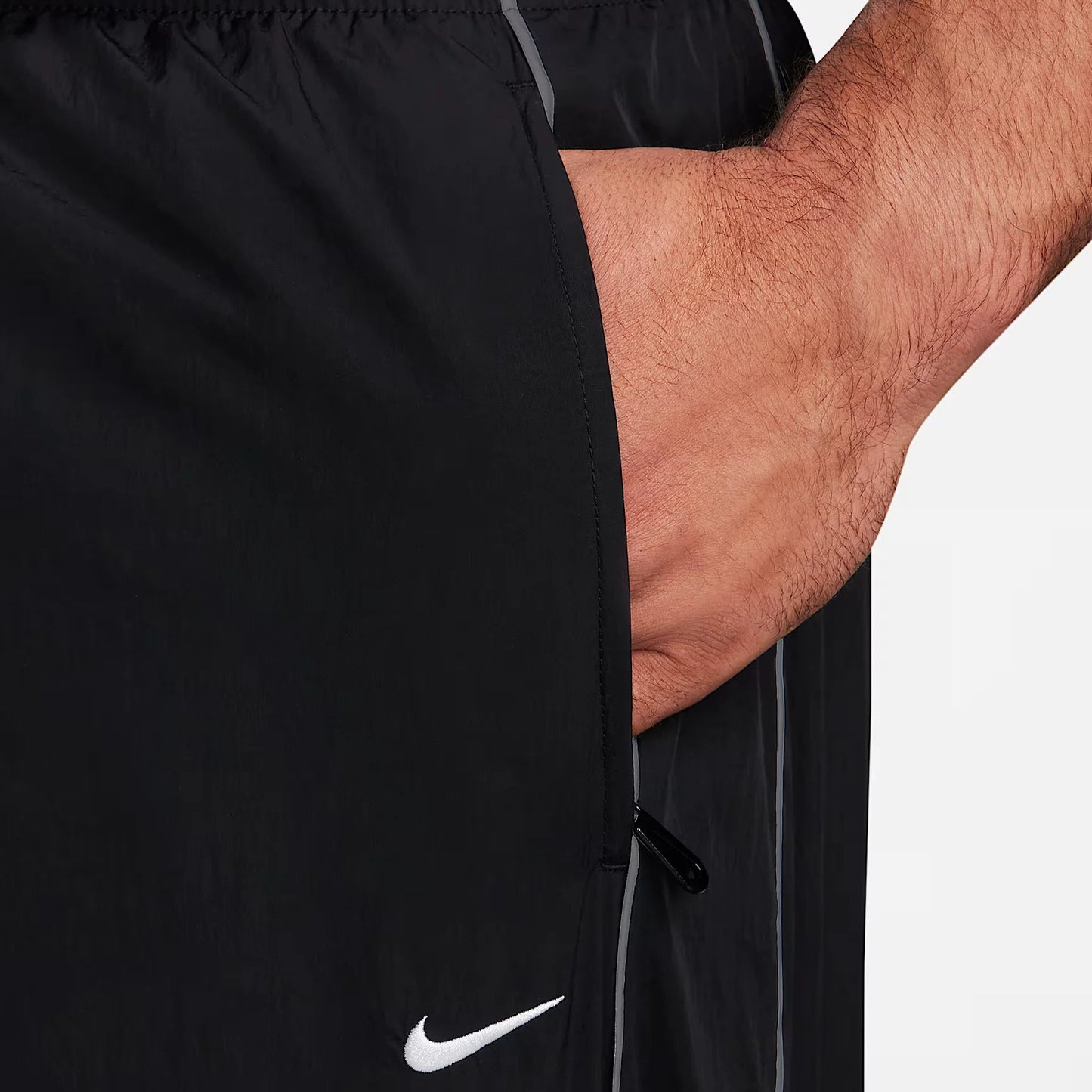 Solo Swoosh Track Pants