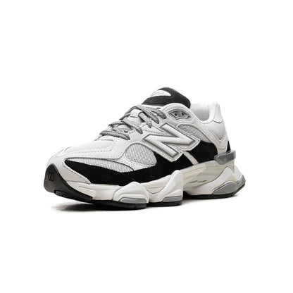 9060 Grey Jet Black