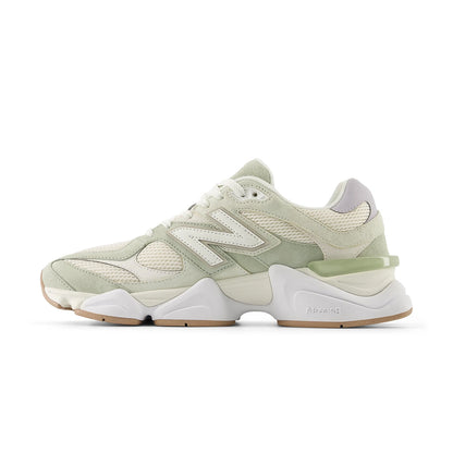 9060 Pearl Grey