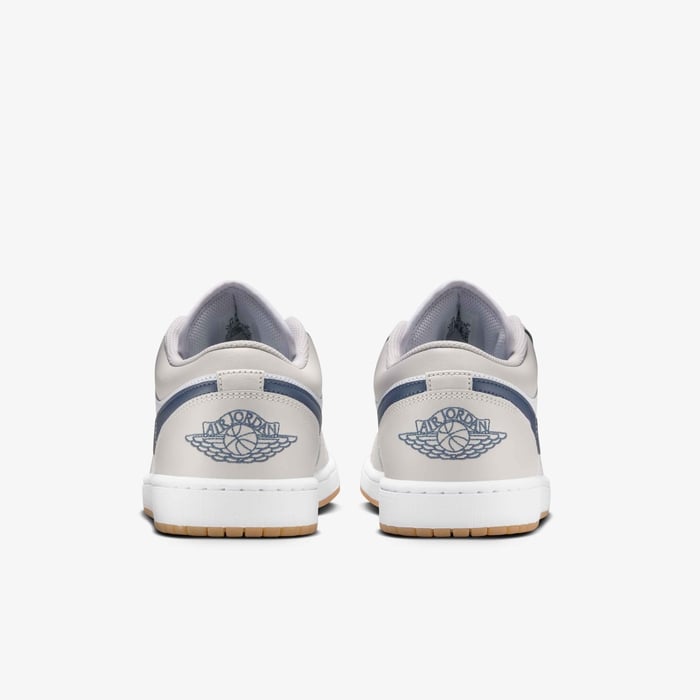 Air Jordan 1 Low Midnight Navy
