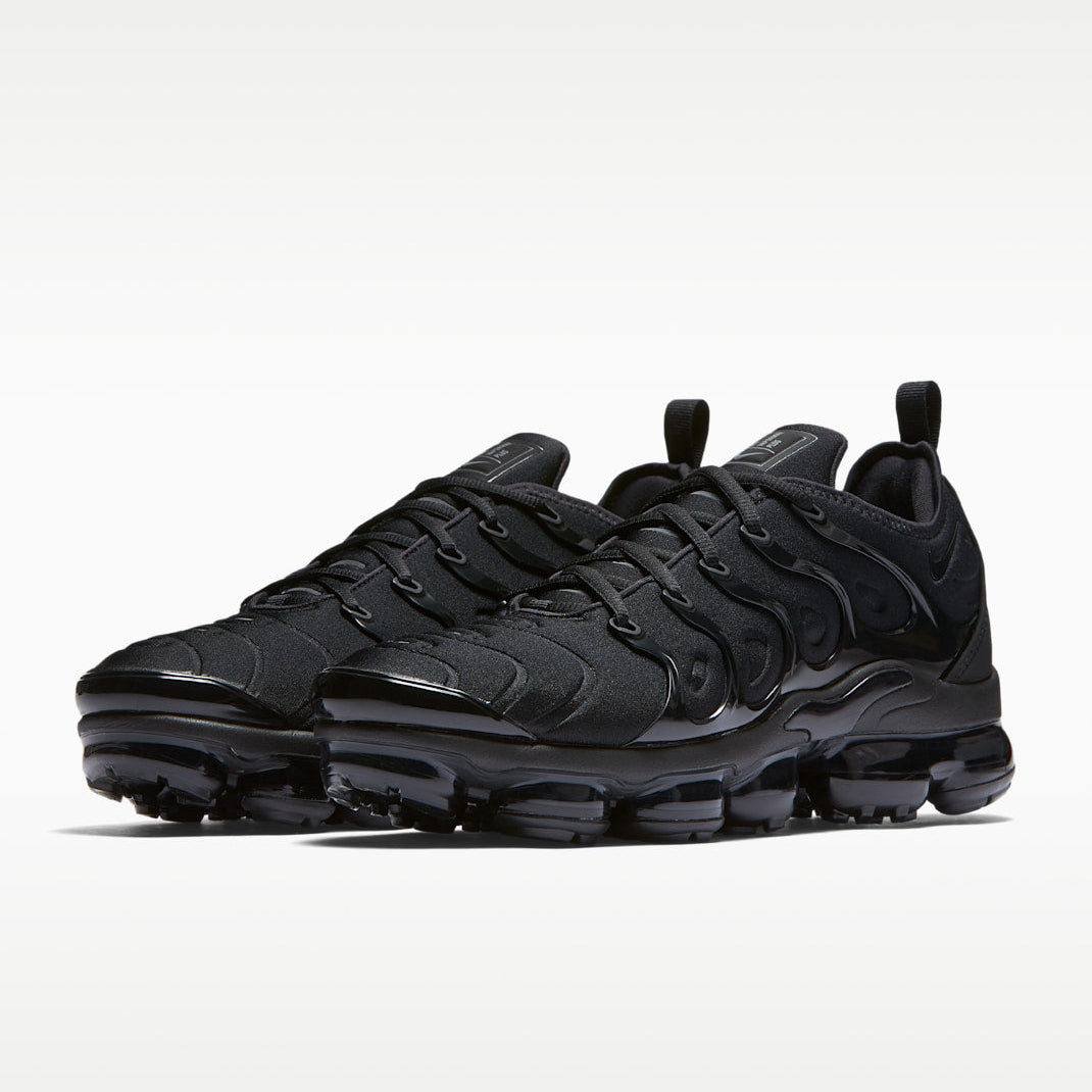Air VaporMax Plus Triple Black