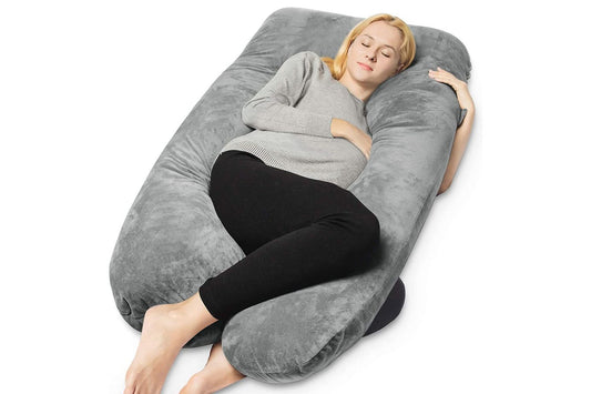 This full-body pillow is designed for ultimate comfort, providing support for the head, neck, back, and legs. Ideal for side sleepers or those seeking relief from pregnancy discomfort, it helps align the body for a restful night’s sleep. The soft, plush material enhances relaxation while reducing pressure points, making it perfect for sleeping, lounging, or resting.